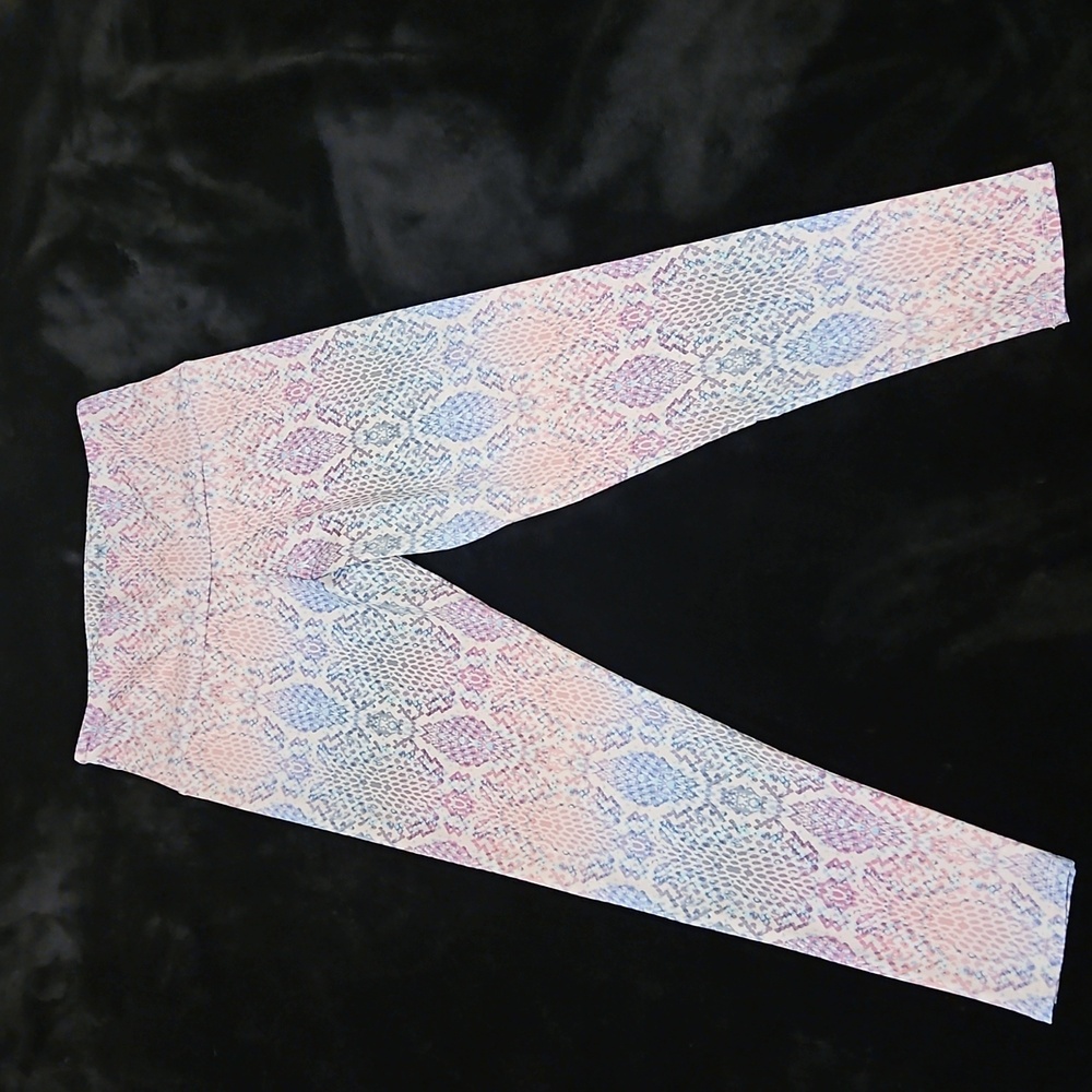 EUC Onzie Yoga Leggings 2 Pairs - Sz L - Picture 6 of 16